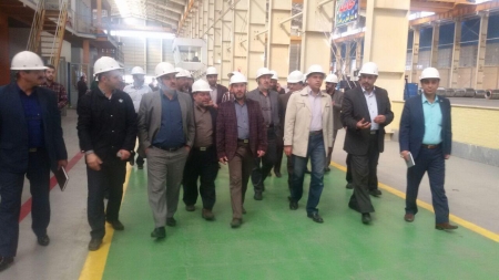 بازدید از شرکت کارخانجات نورد ولوله سمنان در دومین روز از هفته کارگر سال 95