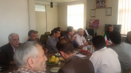 بازدید سید عباس دانایی فرماندار مرکز استان از خانه کارگر استان سمنان در هفته کارگر سال 95