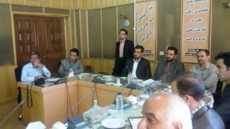 دیدار هیئت اجرائی خانه کارگر با استاندار محترم استان دکتر خباز به مناسبت هفته کارگر  سال 95 